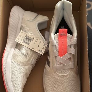 Adidas Edge Lux 5 Running Shoes - White and Black